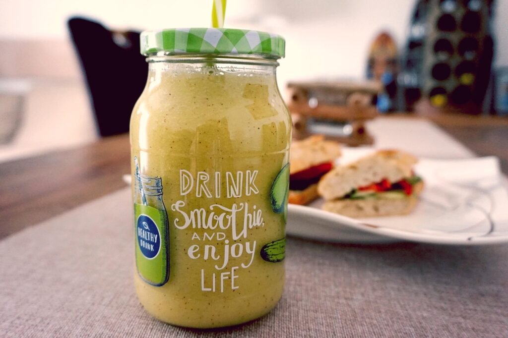 smoothie, healthy eating, juicing, juice, green smoothie, food, breakfast, vegetarian, vegan, recipes, restaurant, bar, drink, smoothie, smoothie, green smoothie, green smoothie, green smoothie, green smoothie, green smoothie